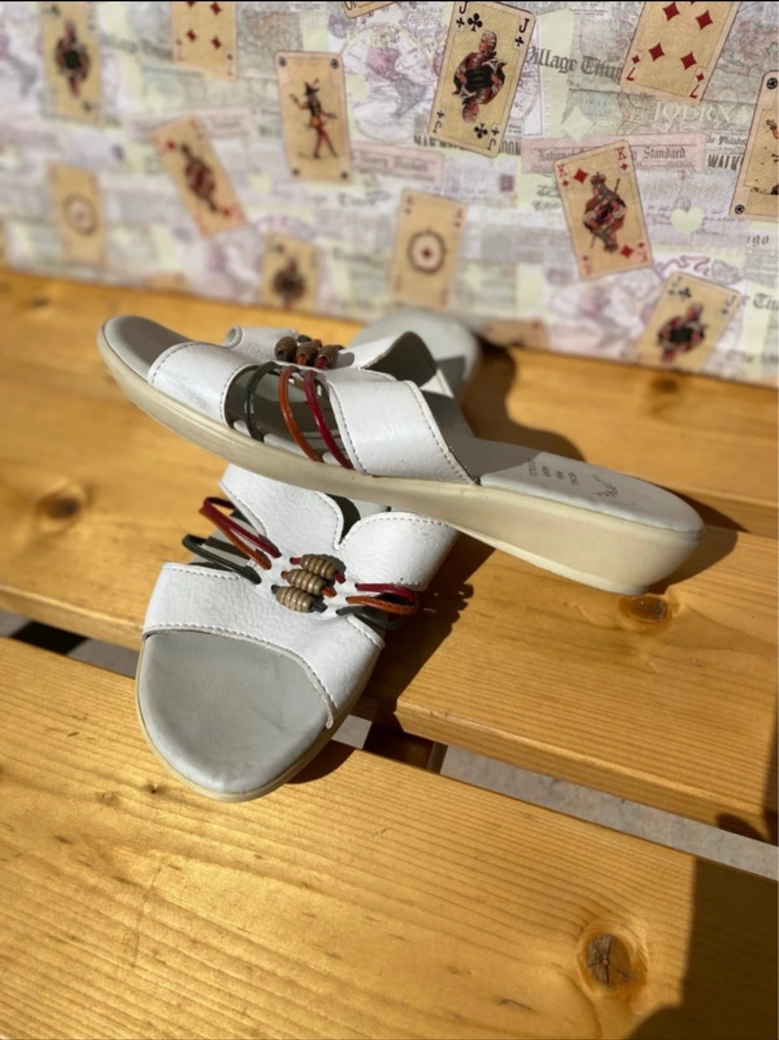 White sandals – photo 3